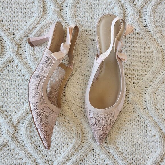 Nicole Miller Shoes - Nicole Miller Blush Pink Lace Pointed Slingback Kitten Heels Size 8